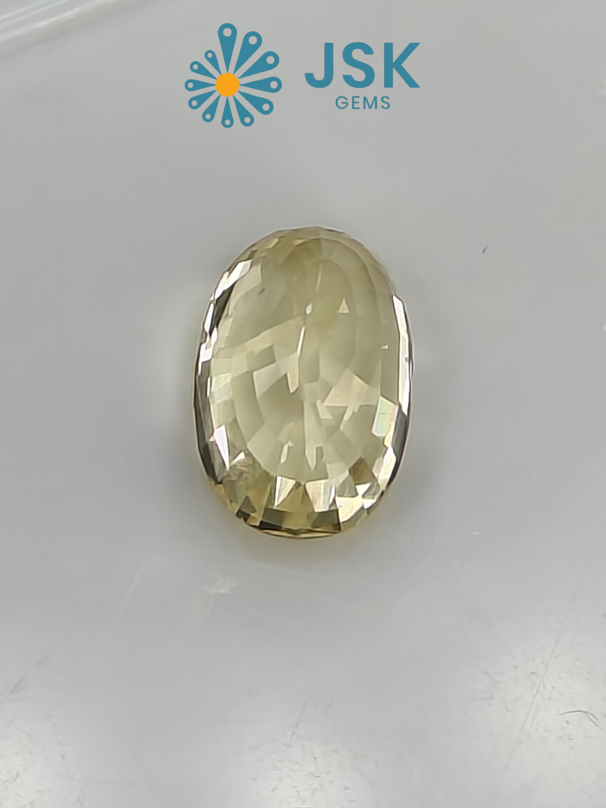 IIGJ Certified Top 4.57 Ct - 5.07 Ratti Natural Unheated Ceylon Yellow Sapphire -Pukhraj