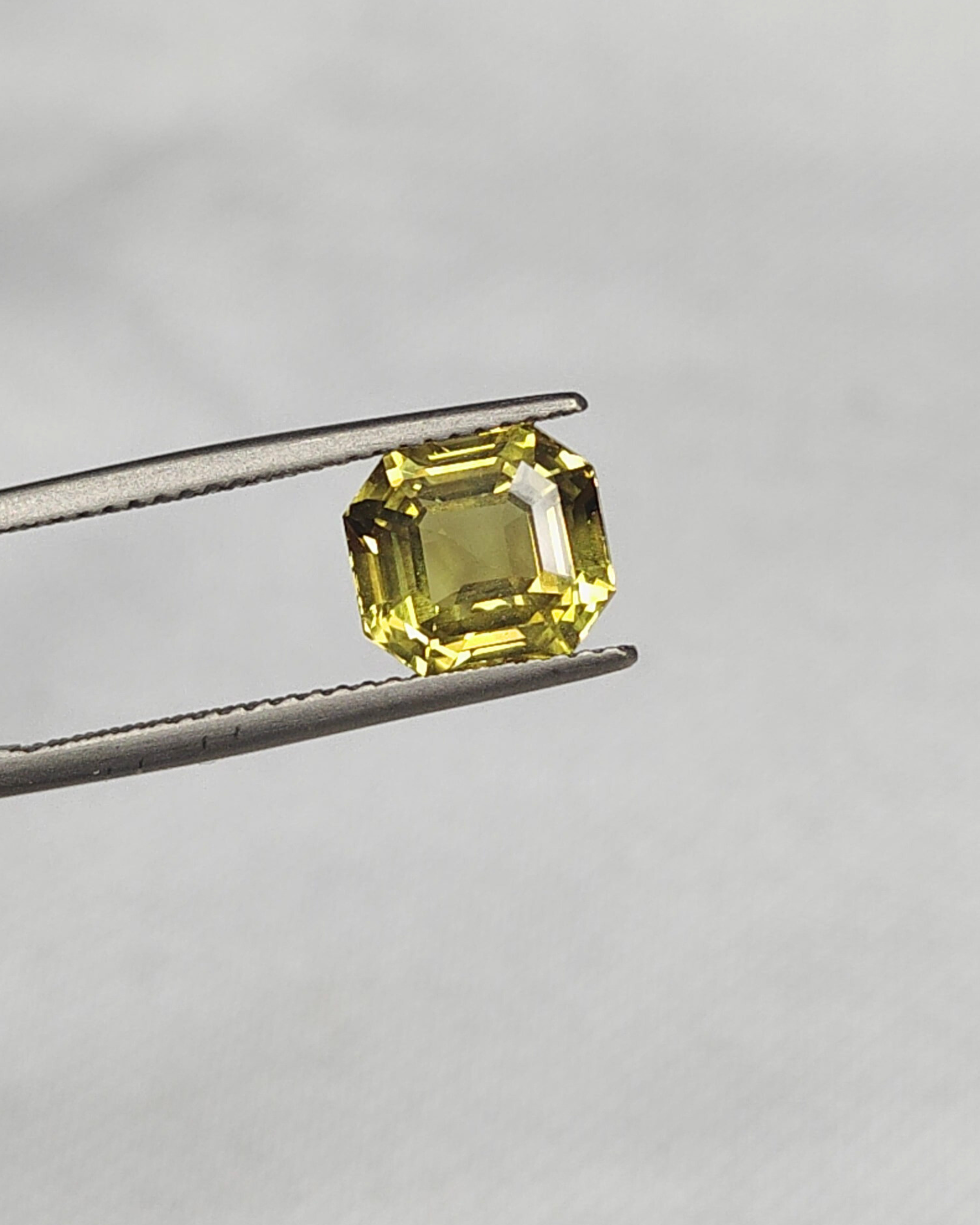 GSI Certified 3.01 Ct - 3.34  Ratti Natural Alexandrite