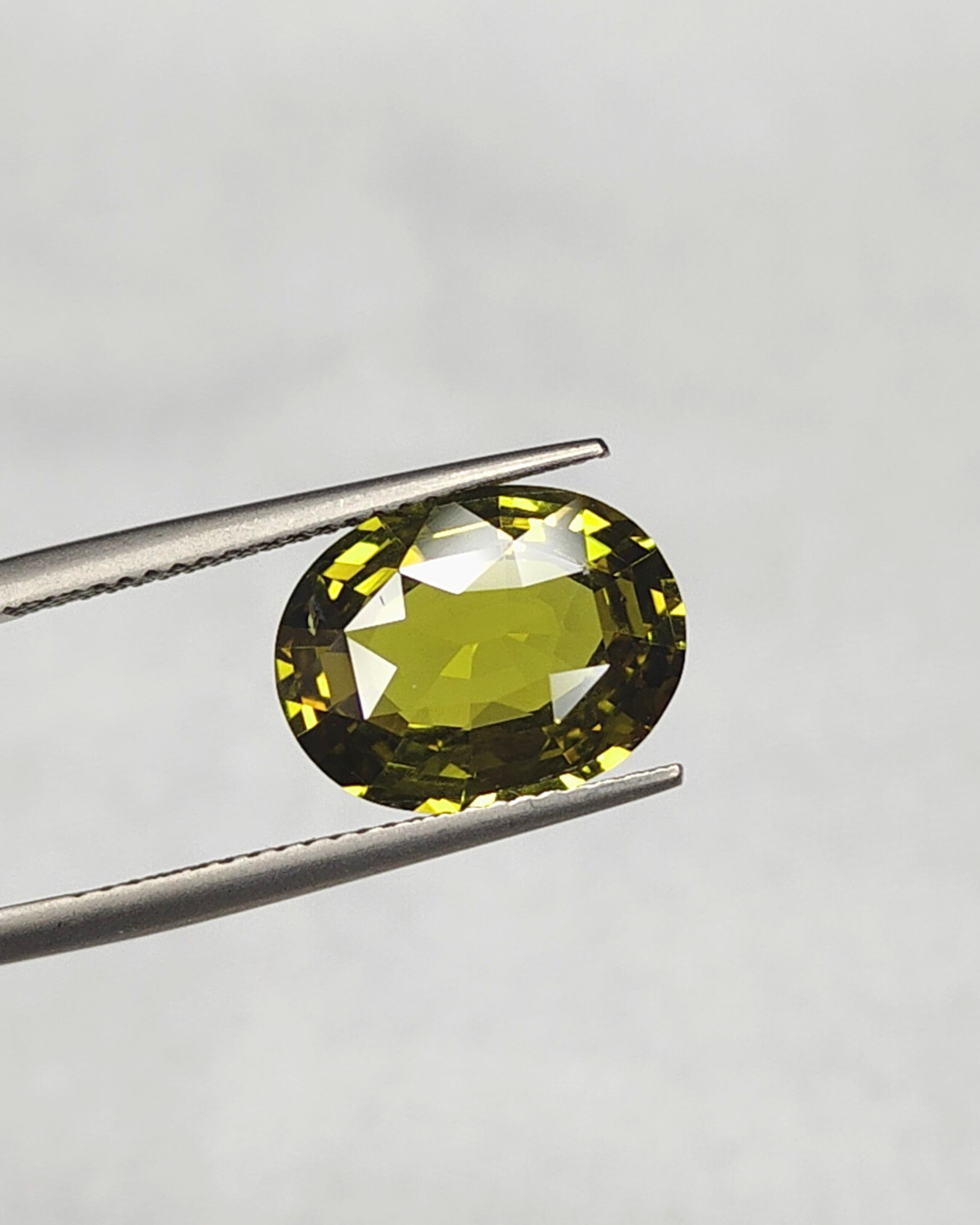 GSI Certified 5.68 Ct Natural Alexandrite