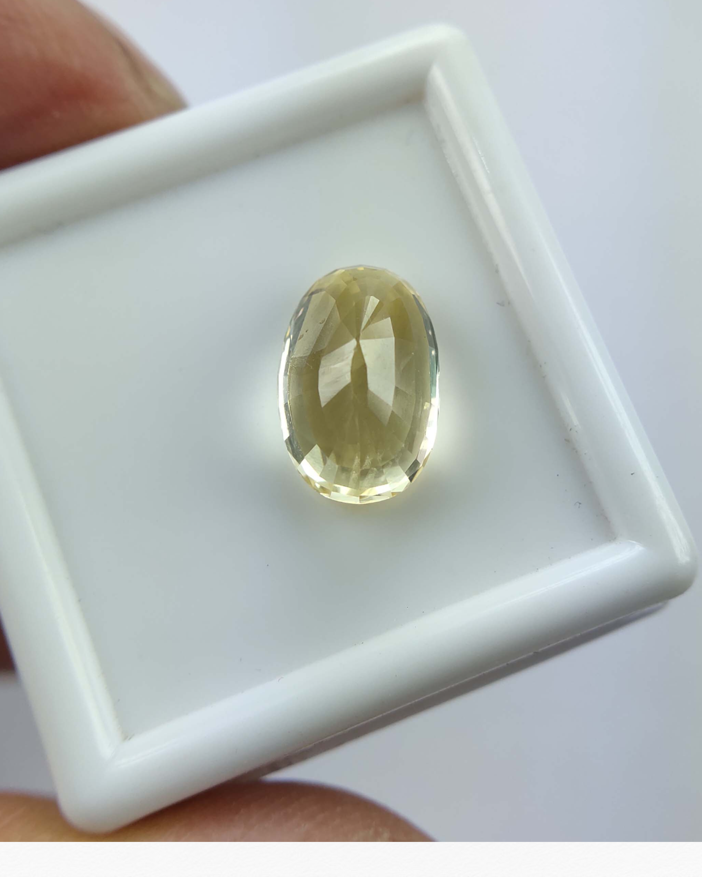 EGL Certified 4.57 Ct - 5.07 Ratti Natural Unheated Ceylon Yellow Sapphire -Pukhraj