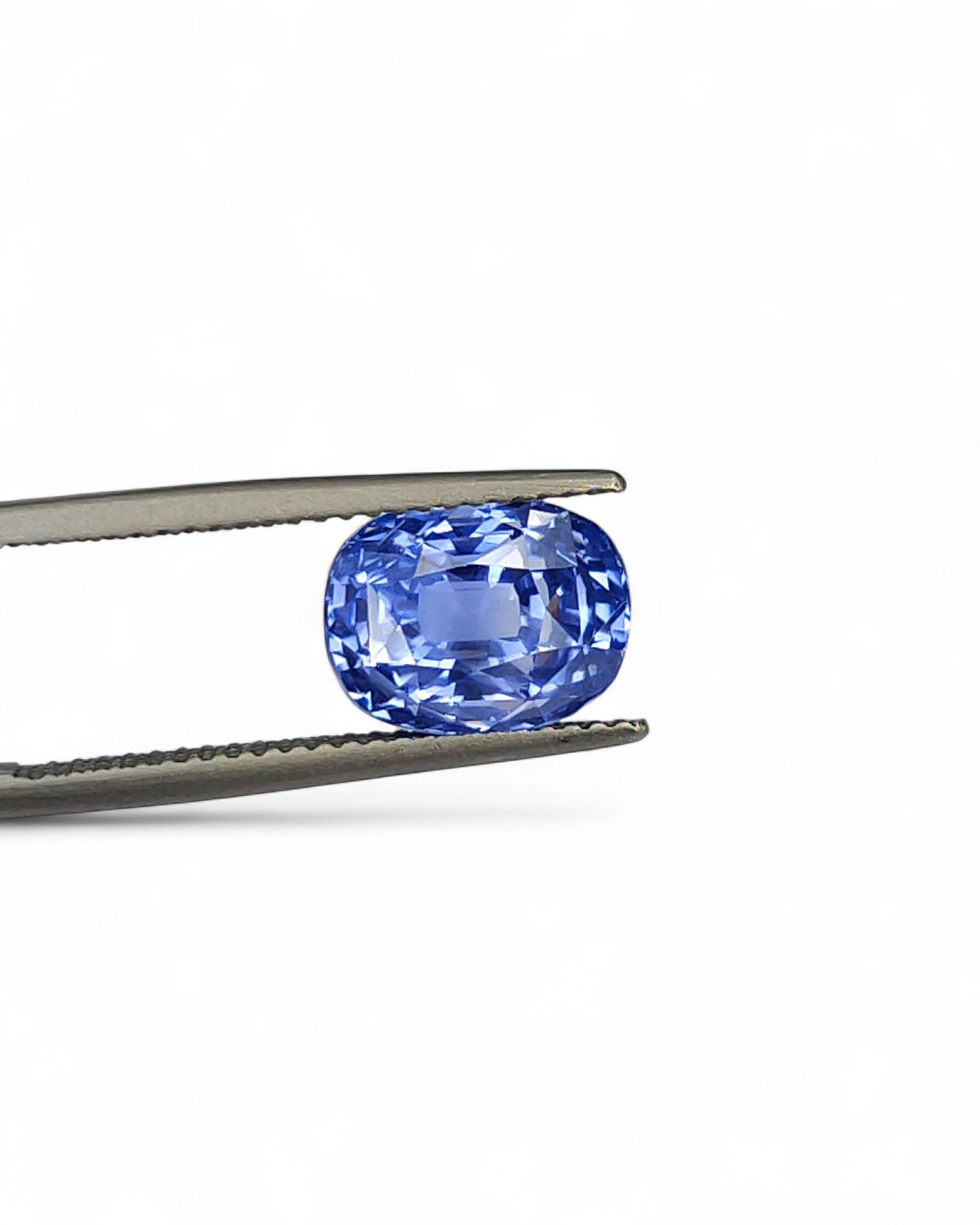 IGI Certified 5.58 Ct - 6.20 Ratti Natural Unheated Burma Blue Sapphire - Neelam