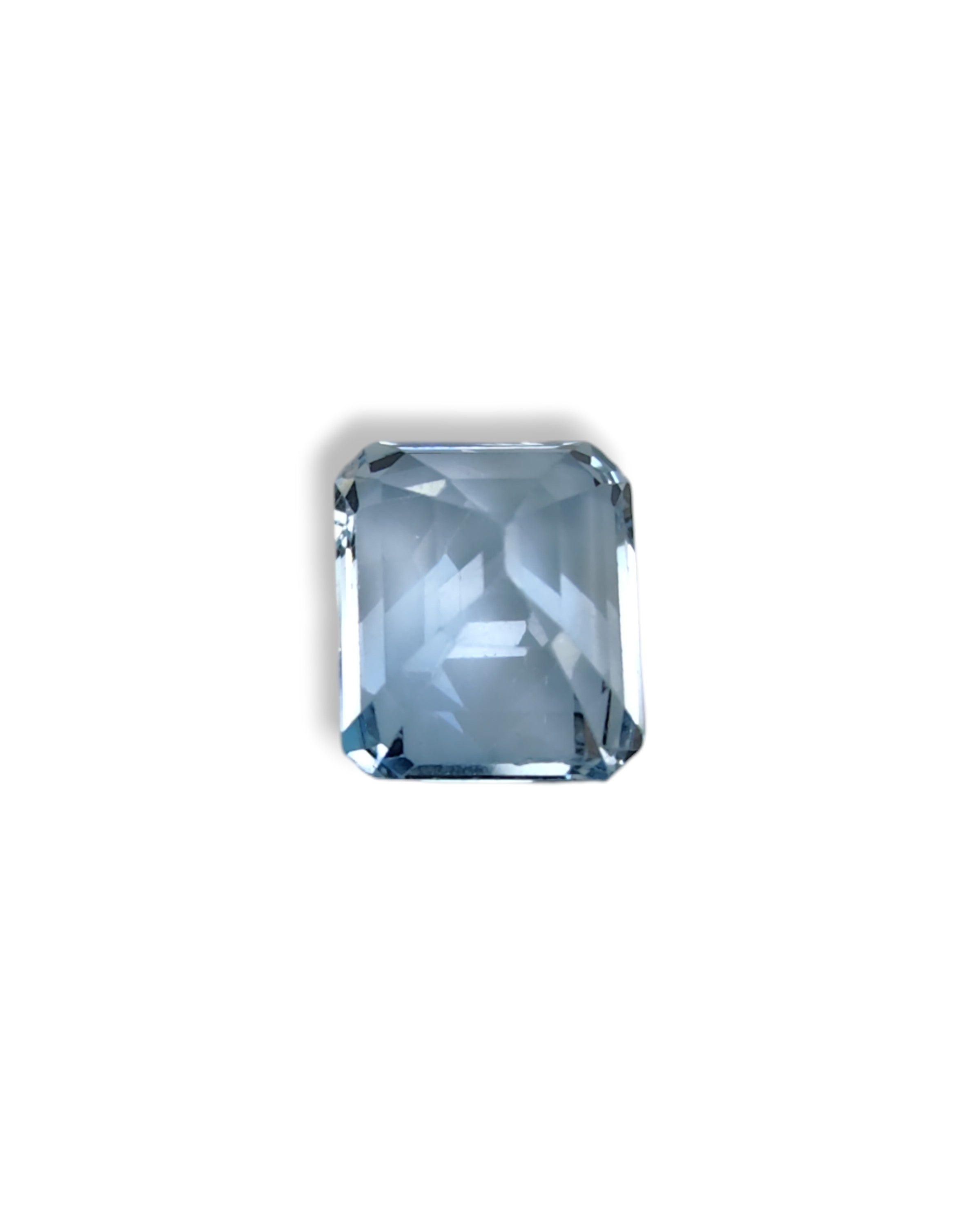 Top Grade 7.92 Ct - 8.80 Ratti Natural Blue Topaz
