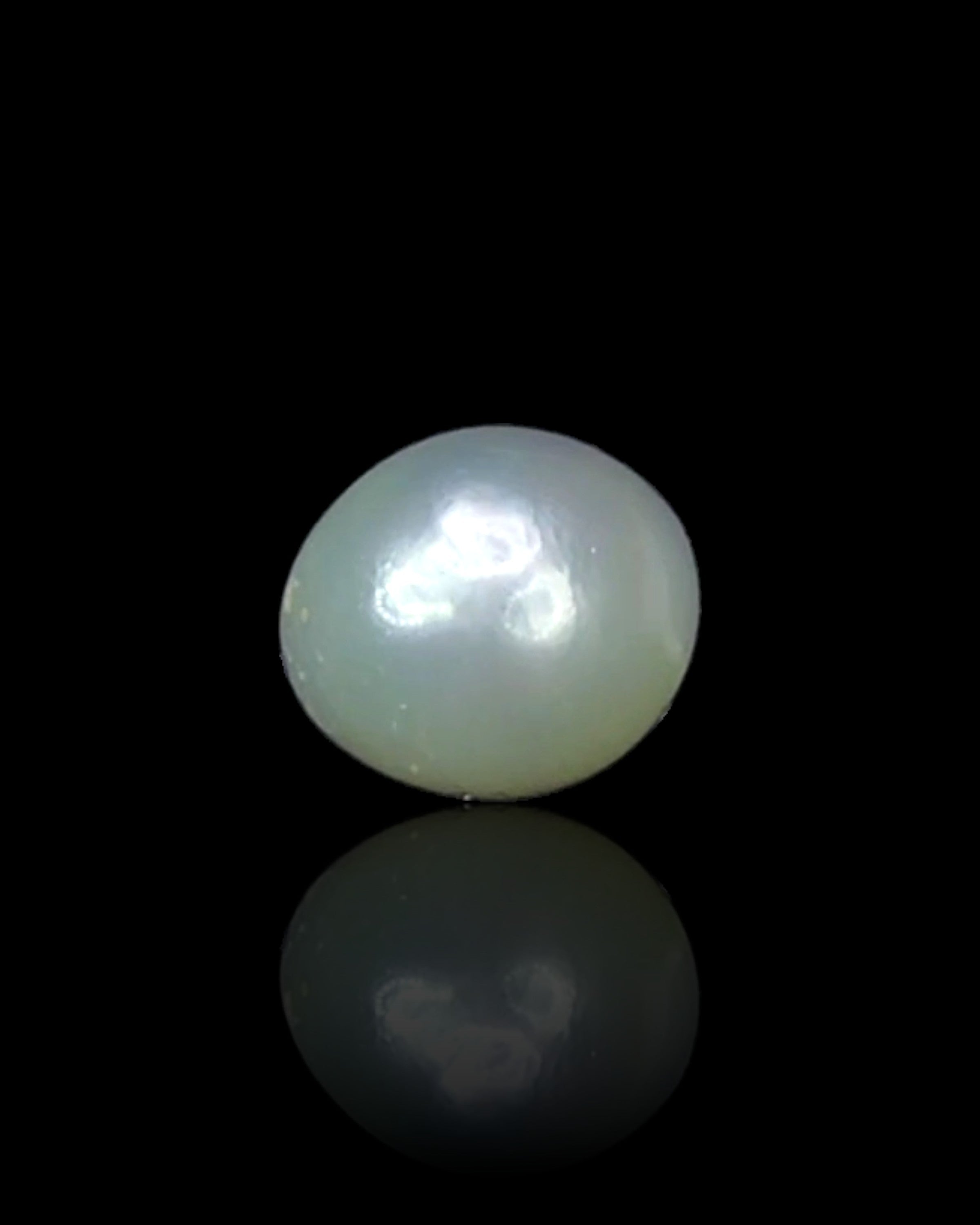 Premium Quality 5.15 Ct - 5.72 Ratti Keshi Pearl