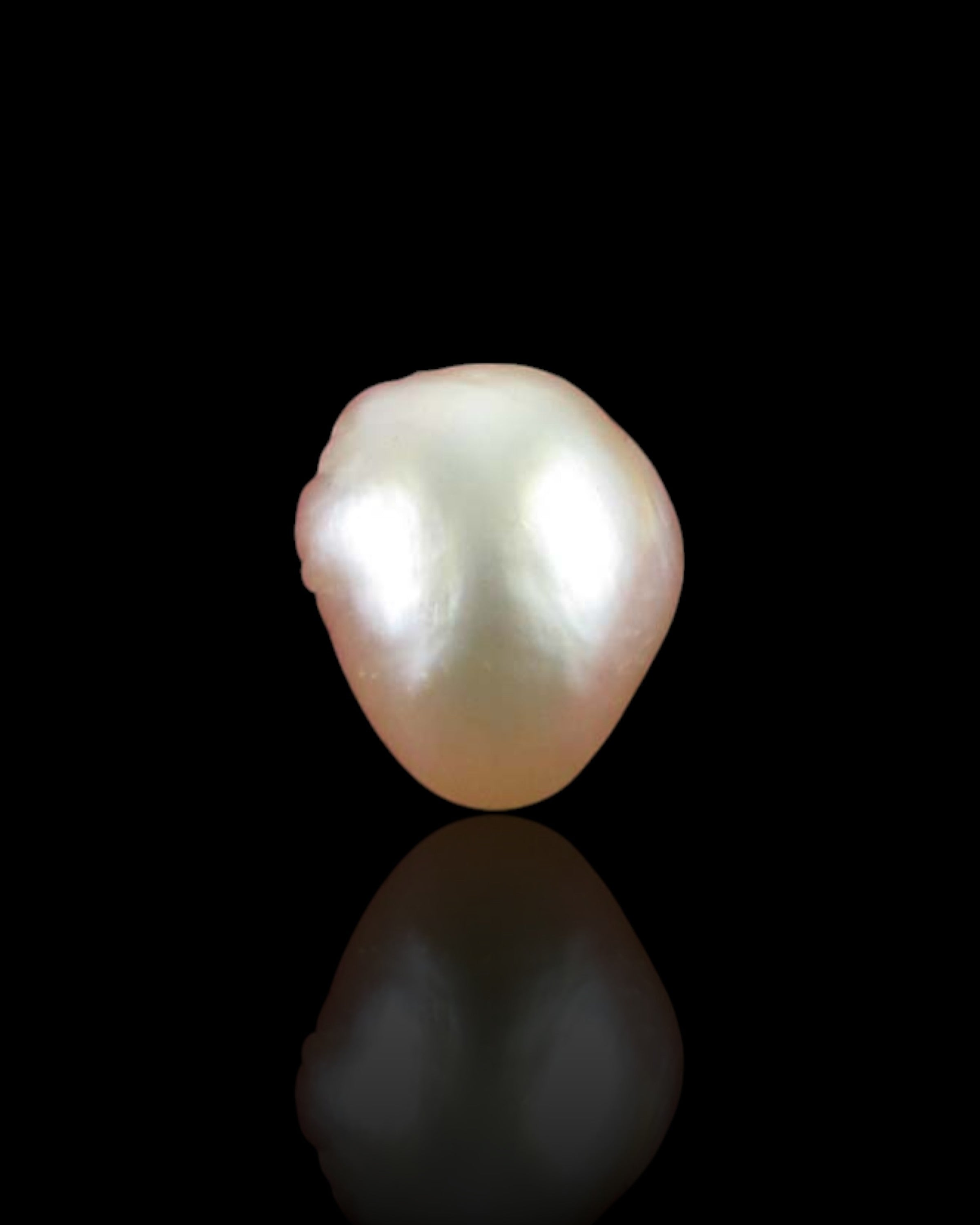 GIA Certified 4.80 Ct - 5.33 Ratti Natural Salt Water Pearl