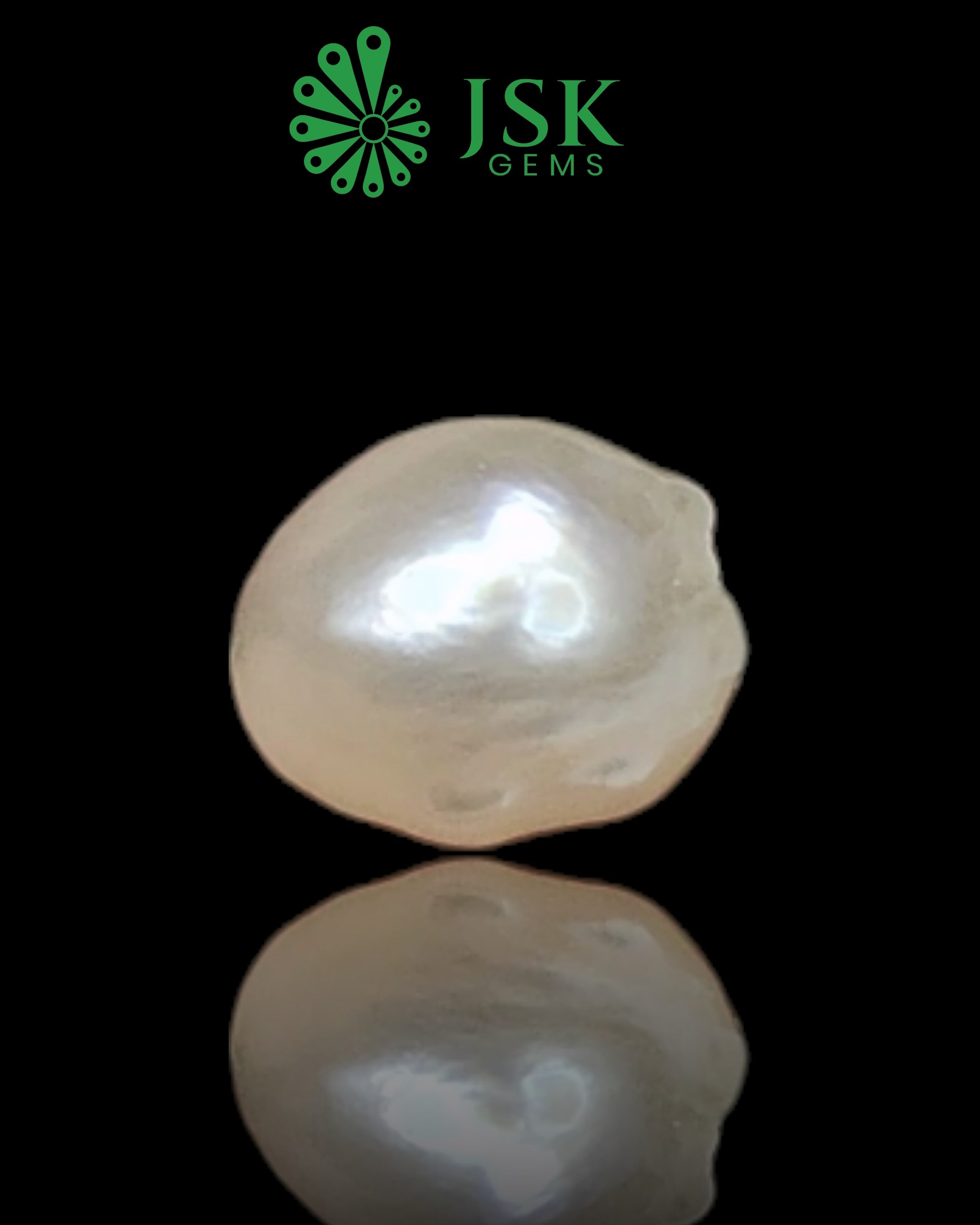 GIA Certified 4.53 Ct - 5.03 Ratti Natural Salt Water Pearl