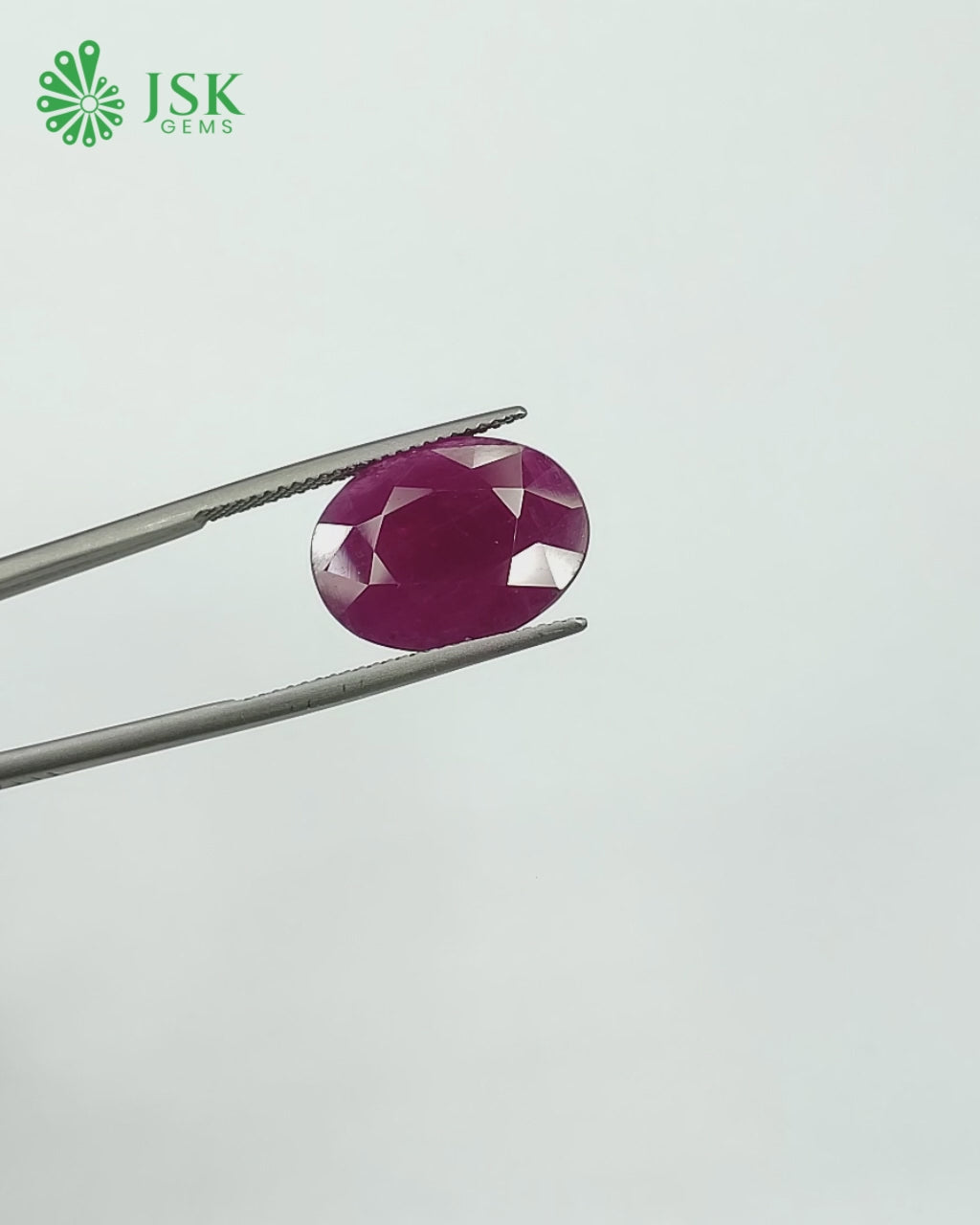Load video: IIGJ Certified 11.65 Ct - 12.94 Ratti Unheated Untreated Natural Ruby Manik