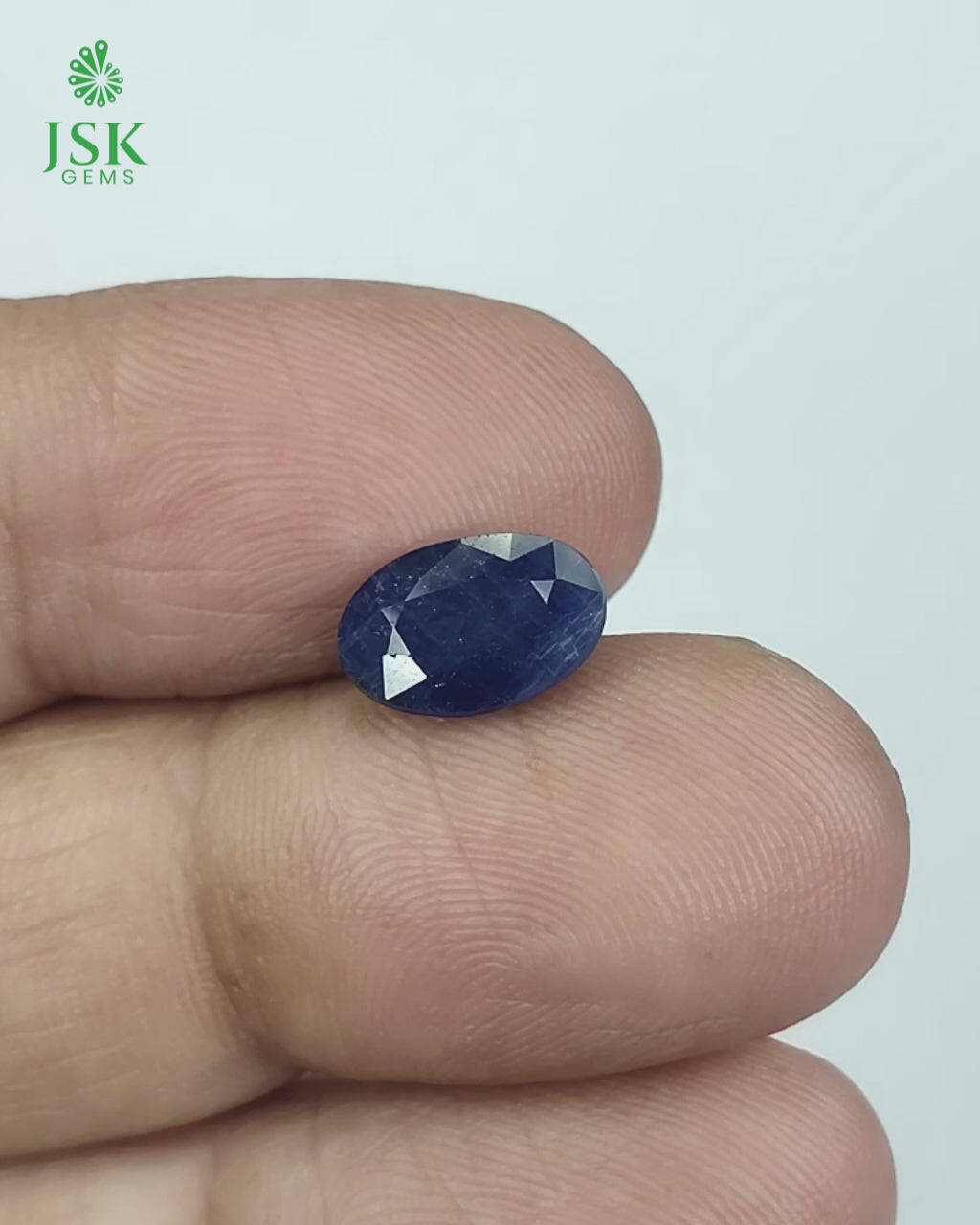 Load video: IIGJ Certified 3.01 Ct - 3.34 Ratti Natural Unheated Blue Sapphire-Neelam