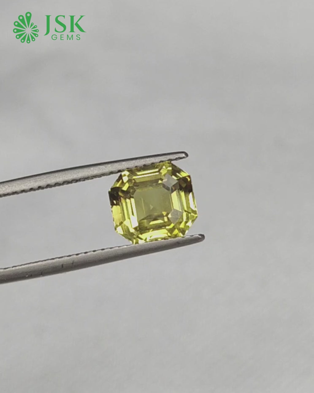 Load video: GSI Certified 3.01 Ct - 3.34  Ratti Natural Alexandrite