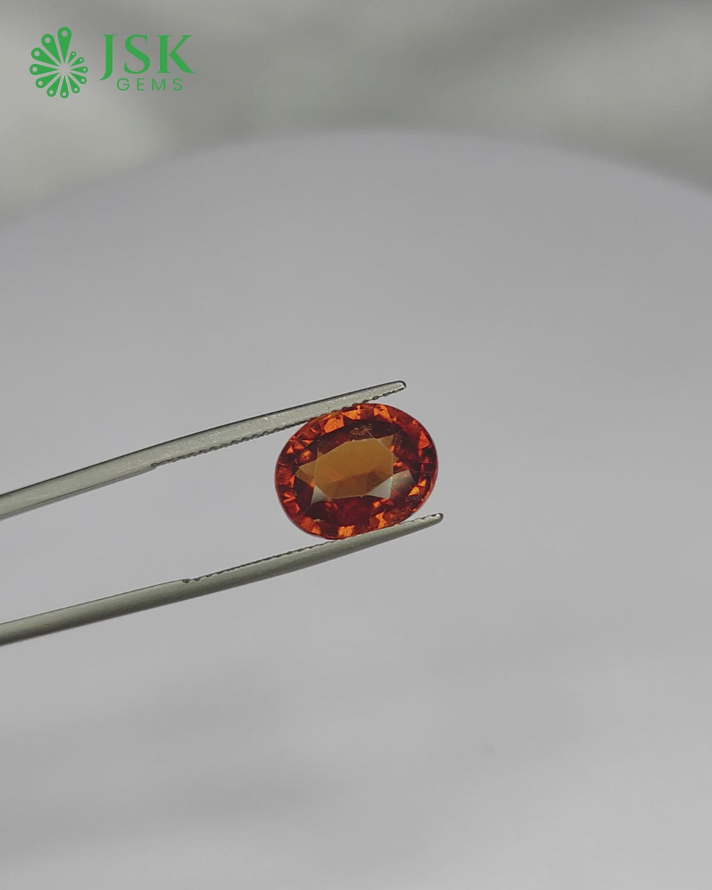 Load video: Top Grade 6.78 Ct - 7.53 Ratti Natural Ceylon Hessonite Garnet - Gomedh