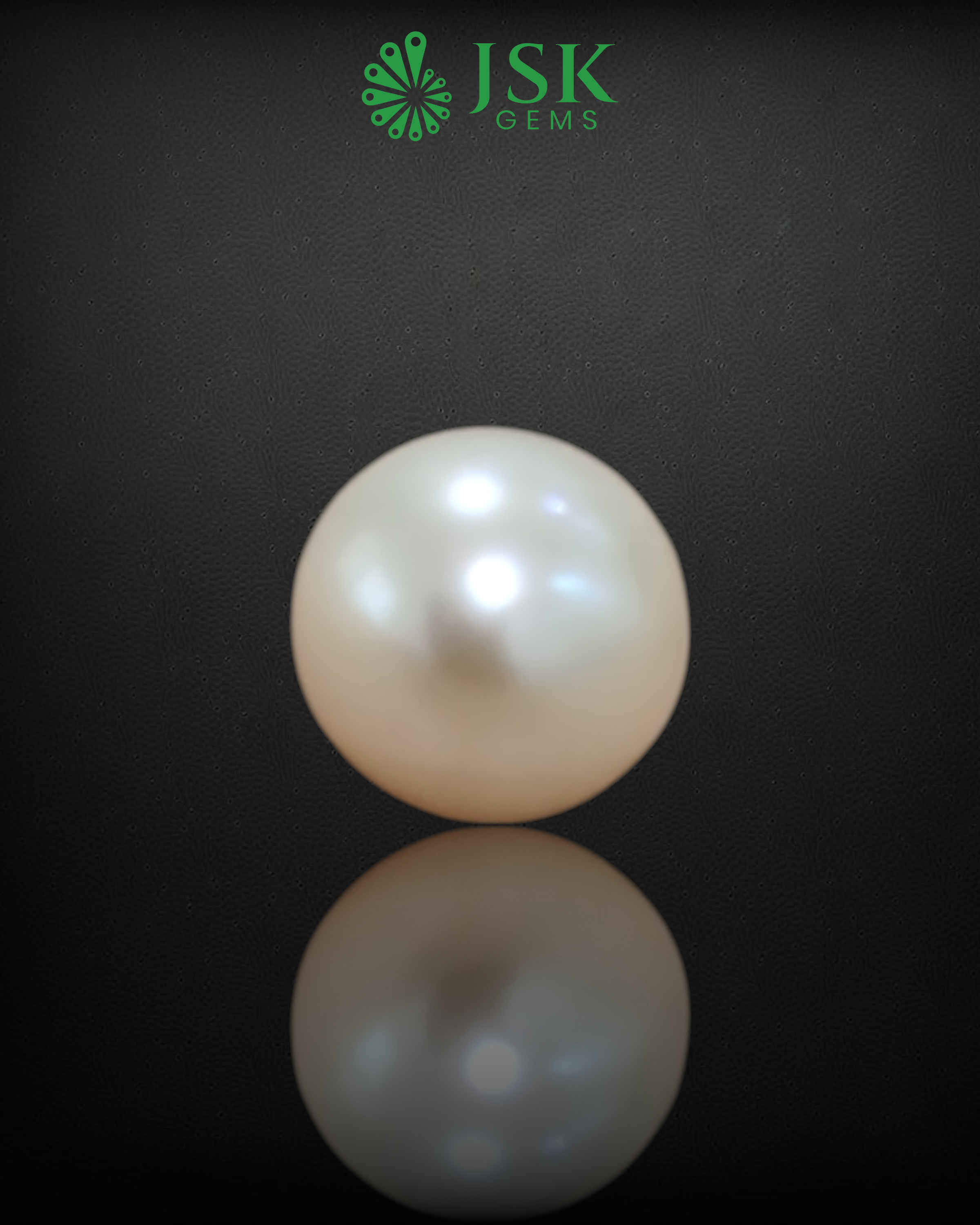 Premium 7.54 Ct - 8.37 Ratti South Sea Pearl - Moti