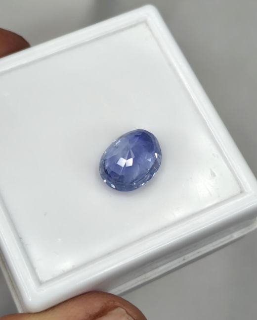 IIGJ CERTIFIED 8.53 CT{9.47 Ratti} NATURAL UNHEATED CEYLON BLUE SAPPHIRE/NEELAM