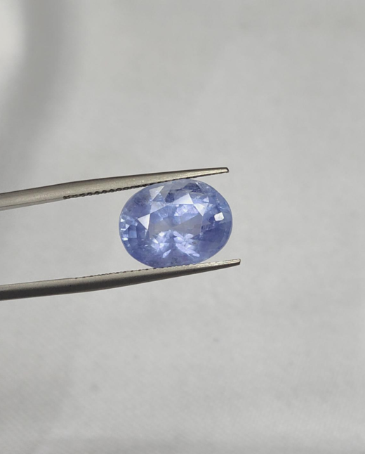 IIGJ CERTIFIED 8.53 CT{9.47 Ratti} NATURAL UNHEATED CEYLON BLUE SAPPHIRE/NEELAM